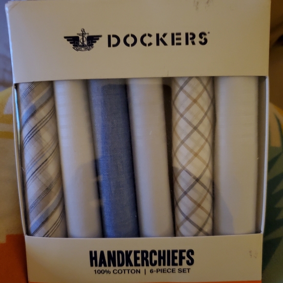 Dockers Other - 6 Piece Set Dockers Men's handkerchiefs